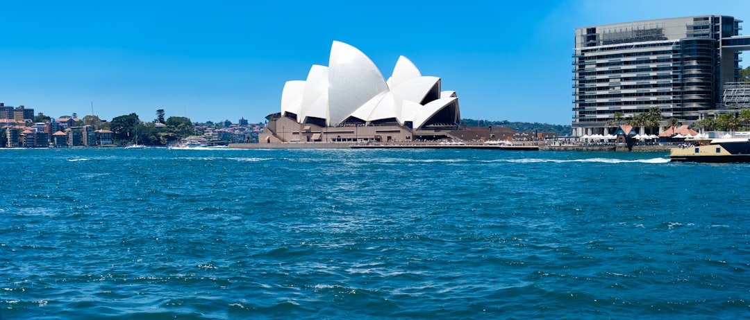 A Solo Traveller's Guide to a Week in Sydney